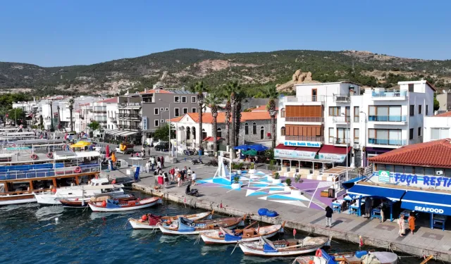 İzmir Büyükşehir’den Foça’ya kamusal dokunuş