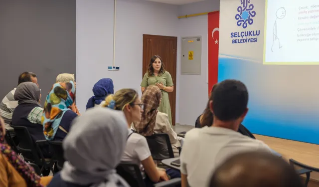 Konya SAGEM'de olumlu ebeveynlik becerileri anlatıldı