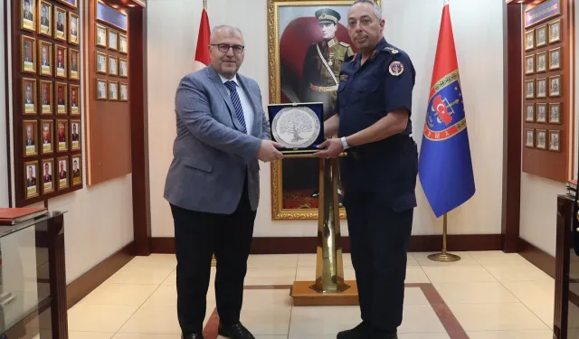 Milletvekili Eldemir’den Bilecik İl Jandarma Komutanı Vanlı’ya ziyaret
