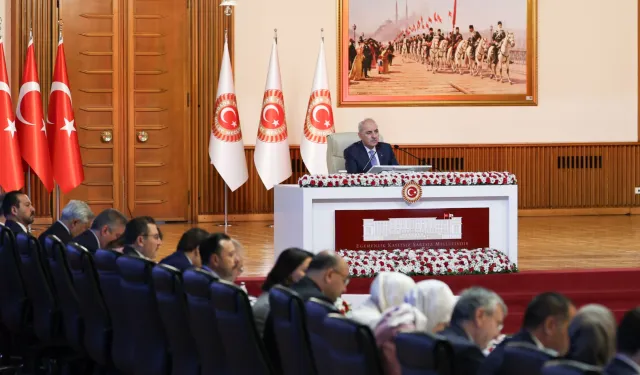 TBMM'de tarihi buluşma... Eski meclis başkanları o komisyonda