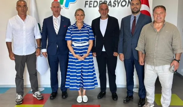 Tenis Kulüpleri Birliği yönetimi TTF Başkanı ile görüştü