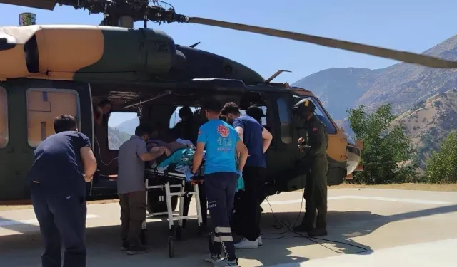 TSK helikopteri, Şemdinli’deki gebeyi Van’a ulaştırdı