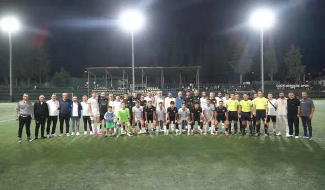 Gölcük’te Başkanlık Kupası Futbol Turnuvası başladı