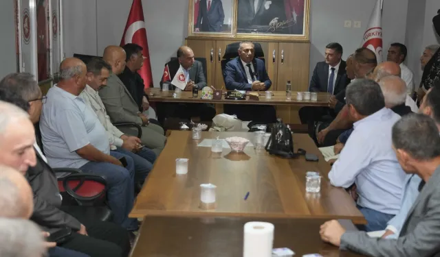 Adana Yumurtalık'ta 4 ilçenin muhtarlarıyla buluşma