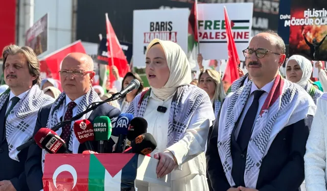 AK Parti Kadın Kolları'ndan 81 ilde 'Gazze İçin Sessiz Çığlık'