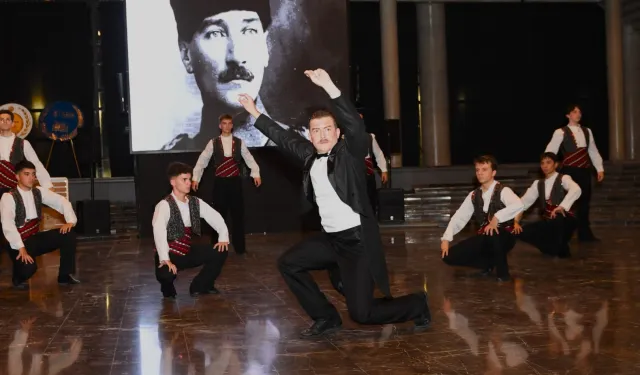 Atatürk'ün Bursa'ya gelişi anısına unutulmaz gece