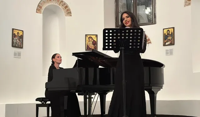 Aziz Panteleimon'da güzün ezgileri yankılandı