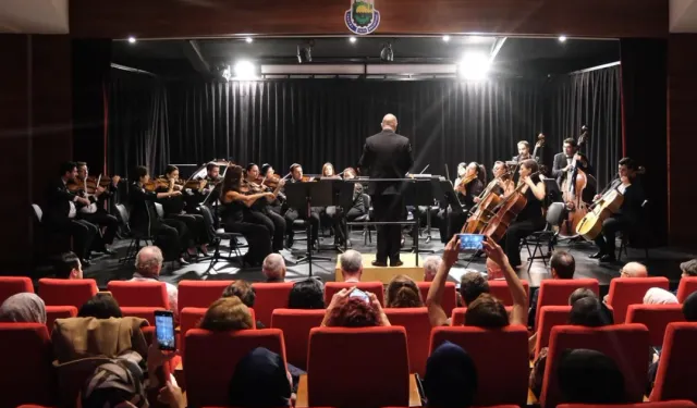 Bursa Bölge Devlet Senfoni Orkestrasından İnegöl'de muhteşem konser