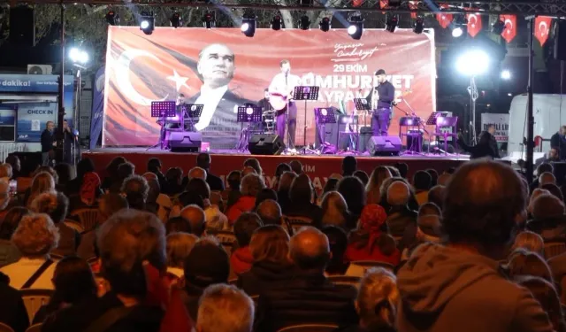 'Cumhuriyet Her Yerde' bayram coşkusunu doruğa çıkardı