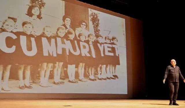 'Cumhuriyete Giden Yol' söyleşisiyle unutulmaz gece