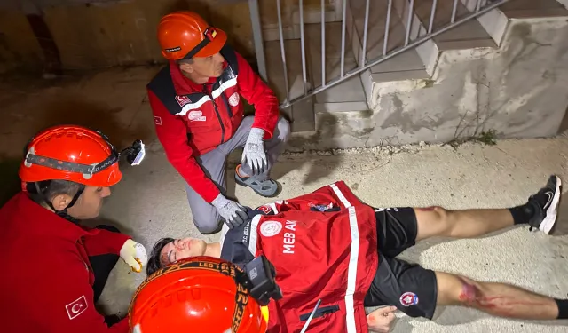 Düzce'de gerçeğini aratmayan tatbikat