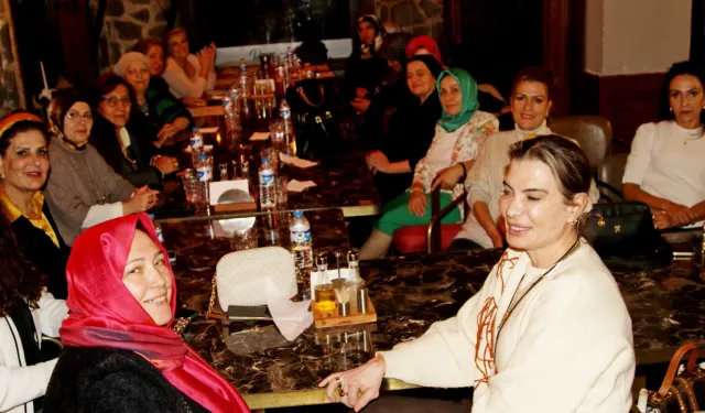 Erzurum'un güçlü kadınları dayanışma sofrasında buluştu