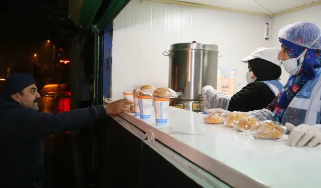 Gaziantep'te 40 noktada sıcak çorba