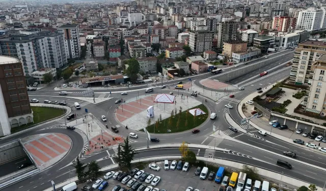 İstanbul'da Yenidoğan Kavşağı hizmete girdi
