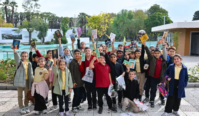 İZKİTAP'a her yaştan ziyaretçi