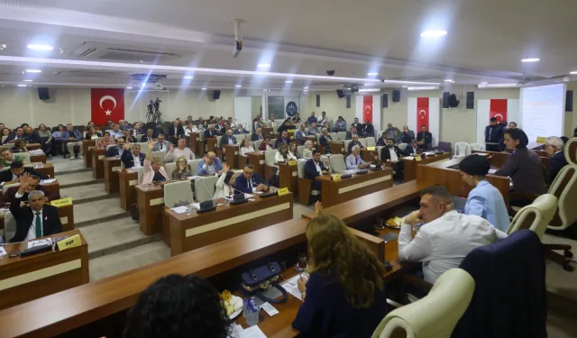 İzmir Karabağlar'ın 2026 yılı bütçesi onaylandı