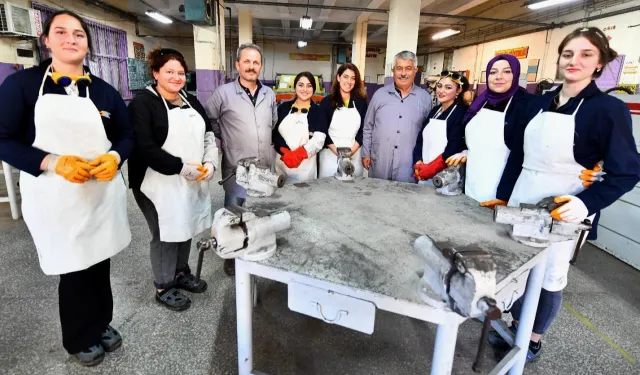 İzmir'de kadınlar ve gençler istihdamda daha fazla yer alacak