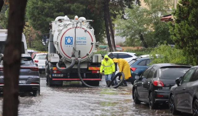 İzmir'de yağış alarmı! Olasılıklara karşı hazırlıklar yapıldı