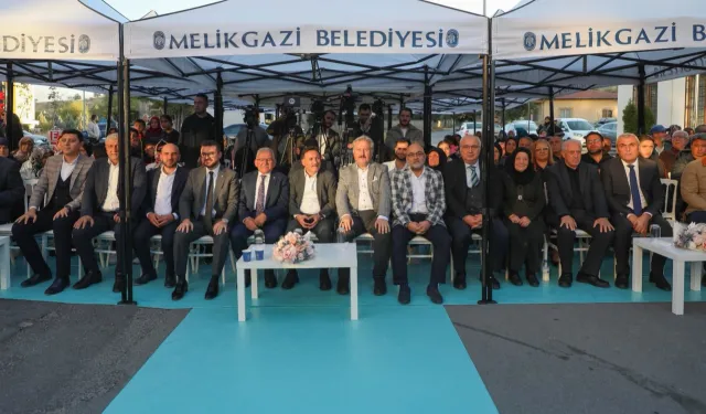 Kayseri Melikgazi Belediyesi Keziban-Davut Sapayer Akıl Küpü Kütüphanesi açıldı