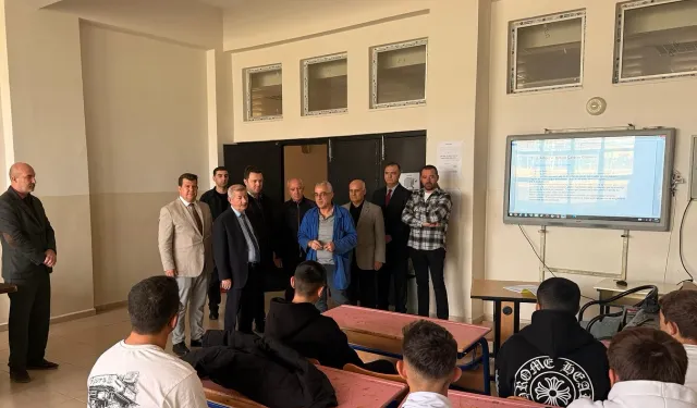 Keşan Kaymakamı Mercan'dan TOBB Proje Okulu'na ziyaret