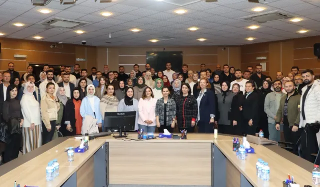 Kocaeli Büyükşehir personeli kendini geliştiriyor