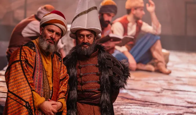 Kocaeli Şehir Tiyatroları, 'Sinan' adlı oyunun prömiyerini yaptı