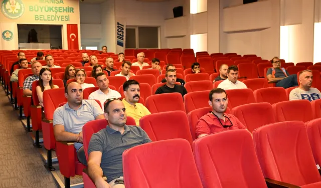 Manisa'da belediye personeline 'Afet Bilinçlendirme' eğitimi