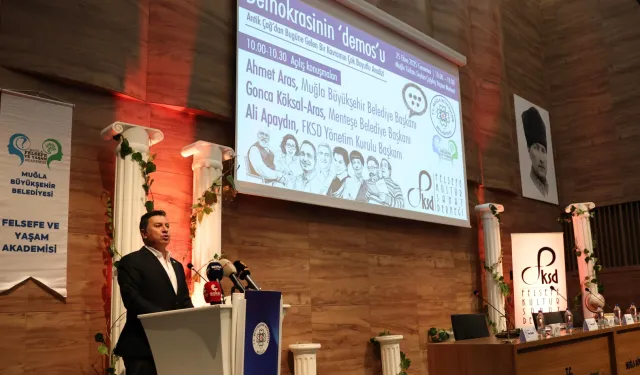 Muğla'da demokrasi ve felsefe buluştu