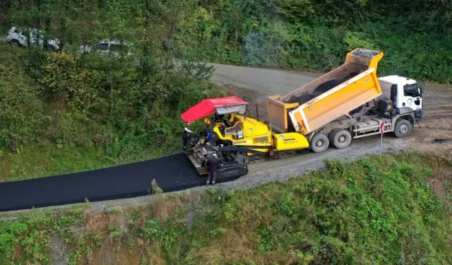 Ordu'da Gürgentepe sıcak asfaltla yenileniyor