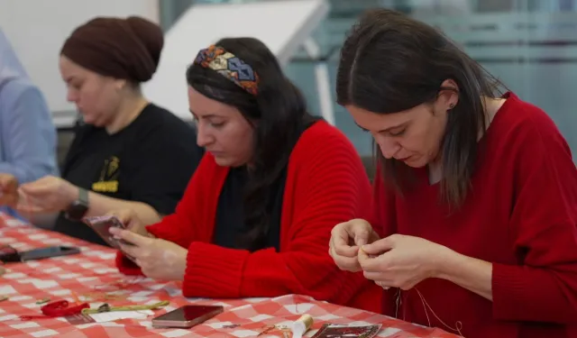 SEKA Sanat'ta Cumhuriyet nakışı