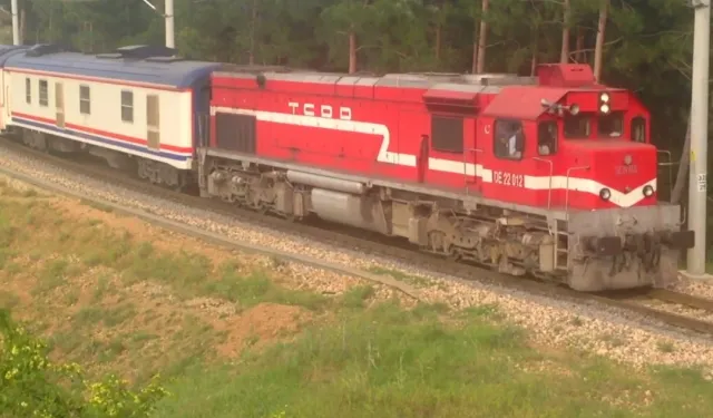 TCDD duyurdu... İki hatta tren seferleri 2 yıl durduruluyor!