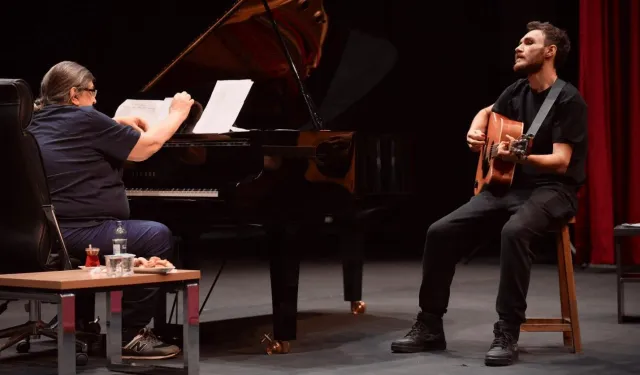 Balıkesir'de oyuncu adayları sahnede ter döktü