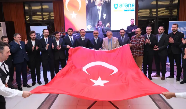 Bursa Arena Eğitim Kurumları'ndan özel kutlama