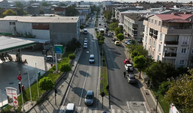 Bursa Gürsu'nun yollarına Büyükşehir eli