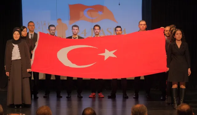 Bursa İnegöl'de Öğretmenler Günü törenlerle kutlandı