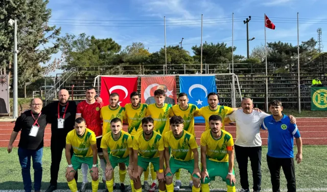 Bursa'da Hürspor'dan Doğu Türkistan'a anlamlı destek