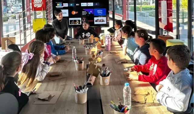 Çocuklar Pancar Deposu'nda sanatla buluştu