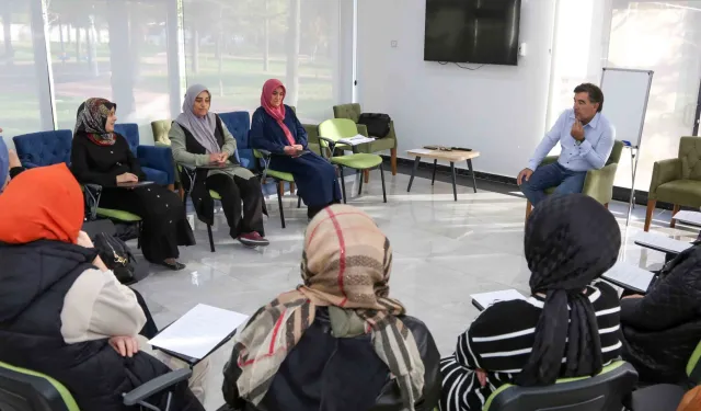 DOSD Meram'da 'Kaygı ile Baş Etme' programı başladı