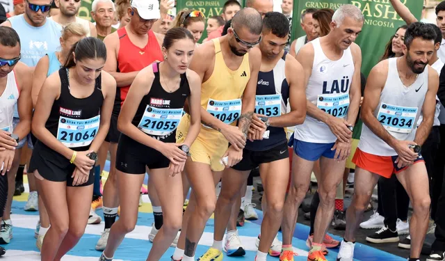 Girne Yarı Maratonu'nda adımlar dayanışmaya attı