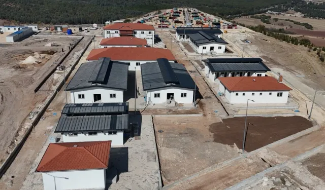 Hayvan Bakımevi Ve Doğal Yaşam Alanı yükseliyor