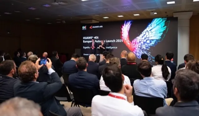 Huawei, dijital dönüşümü hızlandırmak için KOBİ'lere '4+10+N' zeka çözümleri sunuyor