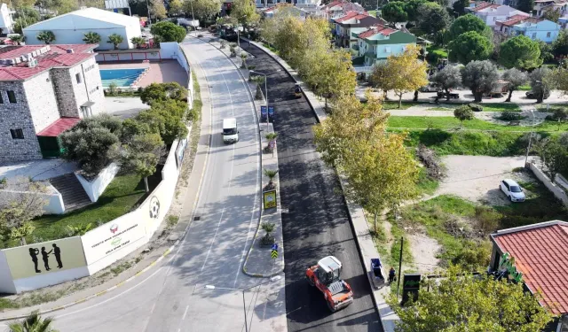 İzmir'de Urla'ya iki caddeye yeni çehre 