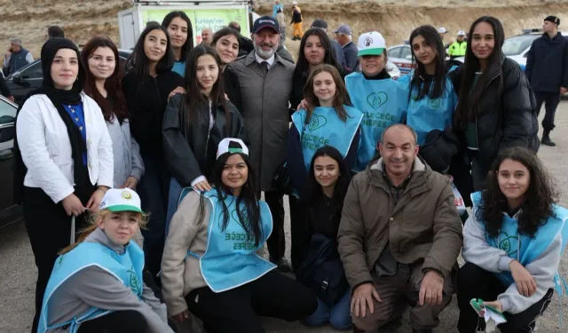 Kayseri Kocasinan'da mavi ile yeşil buluşuyor