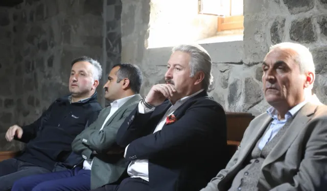 Kayseri Mektep Melikgazi'de kariyer söyleşileri sürüyor