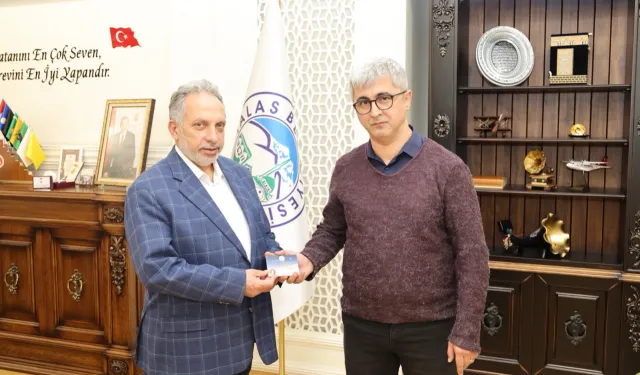 Kayseri Talas'ın Cemil Baba Belgeseli'ne tam not