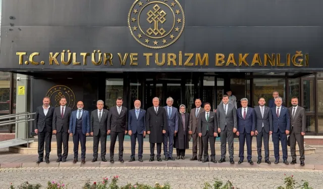 Kayseri Turizm Master Planı Bakan Ersoy'a sunuldu