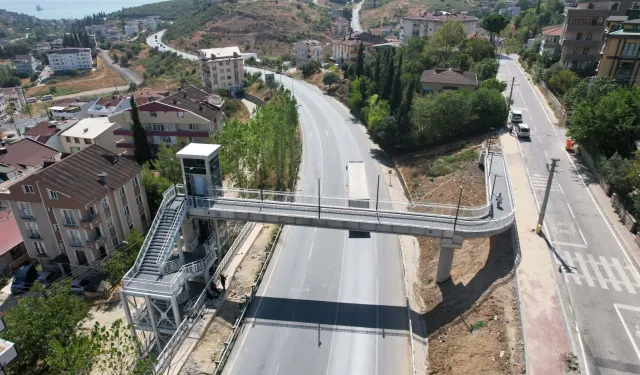 Kocaeli Büyükşehir'den son 6 yılda 18 yeni üst geçit, 38 engelli asansörü