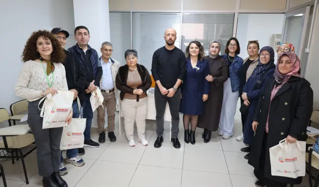 Kocaeli İzmit'te 'Engelsiz Ebeveyn Akademisi'