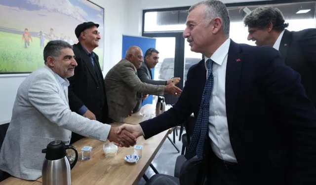 Kocaeli'de Başkan Büyükakın, Ağrılılarla bir araya geldi