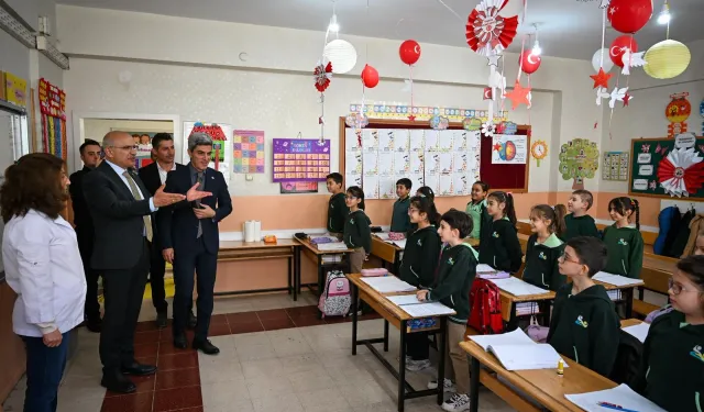 Malatya'da Başkan Er'den Mehmet Emin Bitlis İlkokulu'na ziyaret